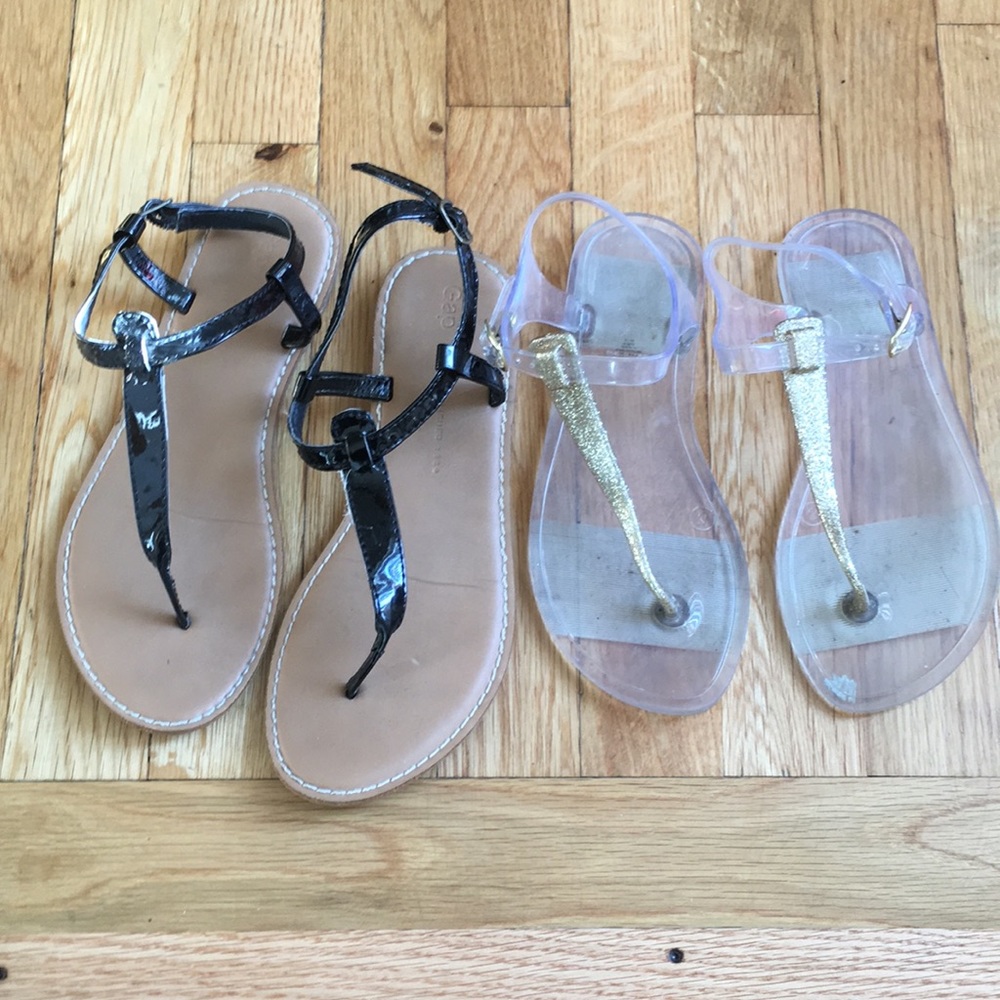 Girls Gap bundle of 2 sandals